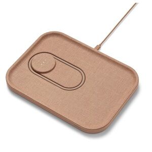Courant MAG 3 Charger Tray Belgian Linen Camel iPhones 16 15 14 13 12 AirPods